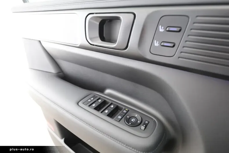 Hyundai SANTA FE din 2024 cu 9.900 km - oferta HYU183746 - foto 9