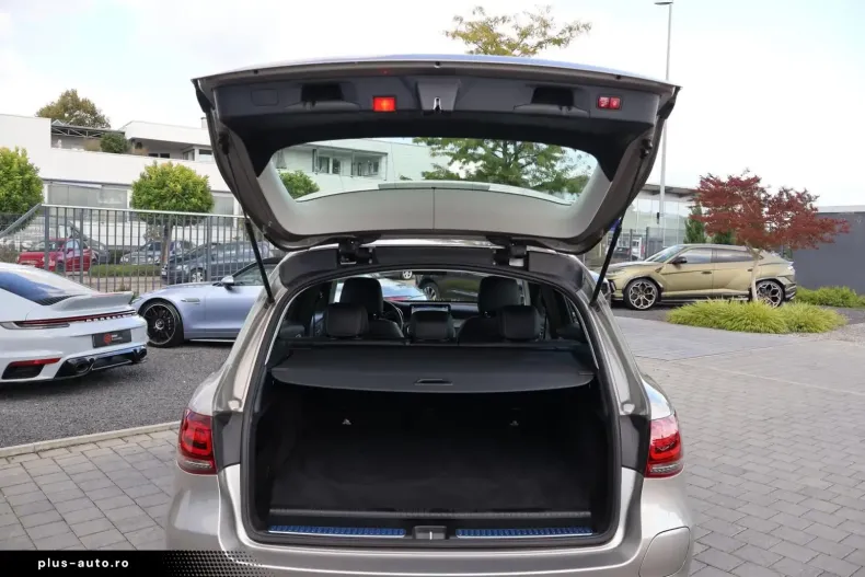 Mercedes-Benz GLC 300 (Clasa GLC) din 2021 cu 99.800 km - oferta MER183747 - foto 20