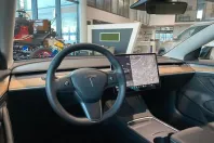 Tesla Model 3 din 2022 cu 64.505 km - oferta TES183749 - foto 6