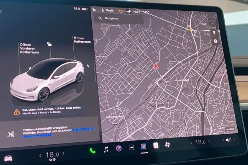 Tesla Model 3 din 2022 cu 64.505 km - oferta TES183749 - foto 20