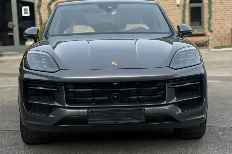 Porsche Cayenne din 2024 cu 14.700 km - oferta POR183750 - foto 6