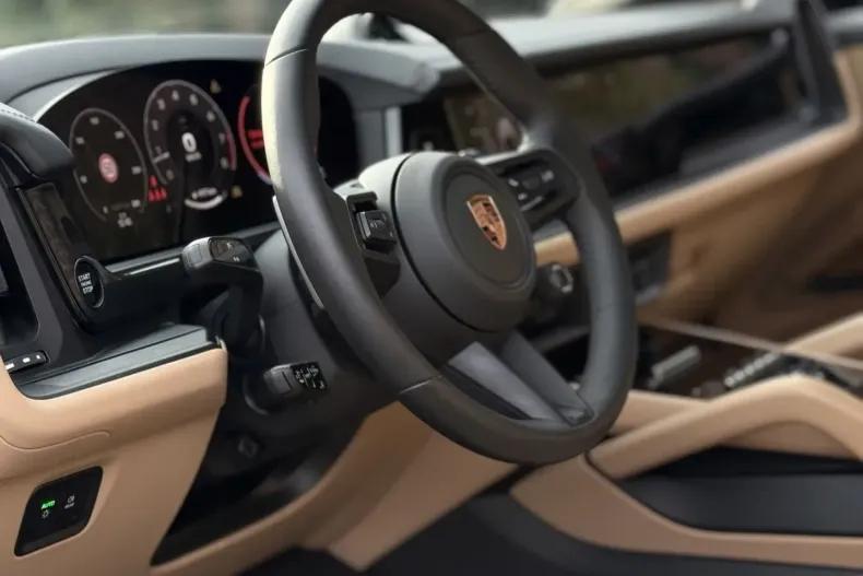 Porsche Cayenne din 2024 cu 14.700 km - oferta POR183750 - foto 11