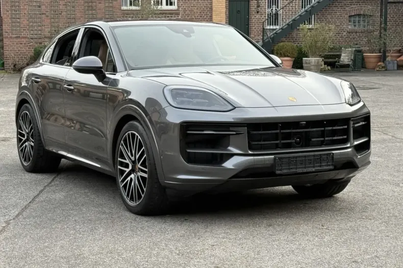 Porsche Cayenne din 2024 cu 14.700 km - oferta POR183750 - foto 16