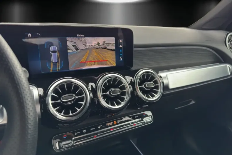 Mercedes-Benz GLB 250 (Clasa GLB) din 2024 cu 6.890 km - oferta MER183751 - foto 10