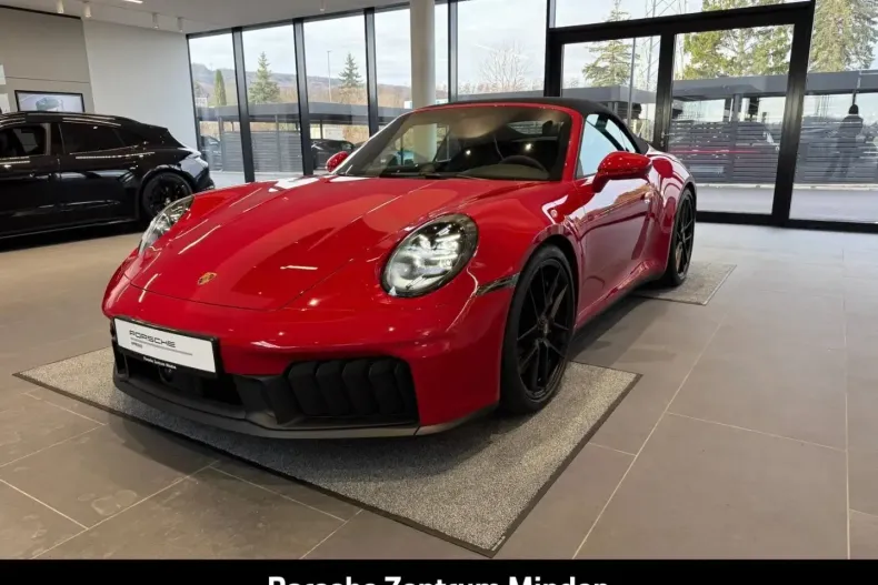 Porsche 992 din 2025 cu 17.889 km - oferta POR183753 - foto 1