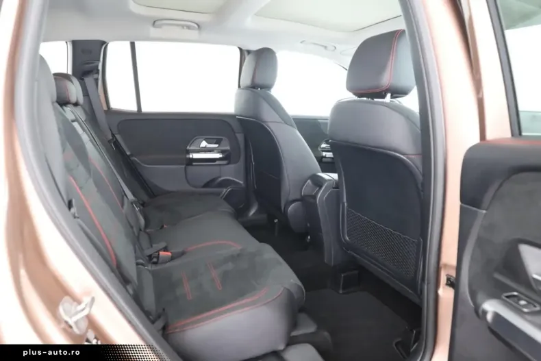 Mercedes-Benz GLB 200 (Clasa GLB) din 2024 cu 12.277 km - oferta MER183755 - foto 12