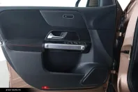 Mercedes-Benz GLB 200 (Clasa GLB) din 2024 cu 12.277 km - oferta MER183755 - foto 14