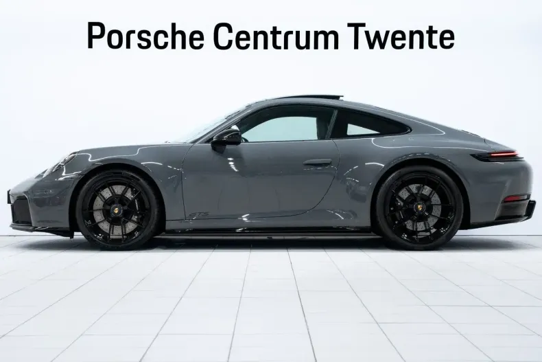 Porsche 992 din 2025 cu 5.230 km - oferta POR183758 - foto 5
