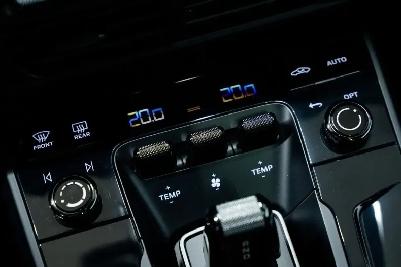 Porsche 992 din 2025 cu 5.230 km - oferta POR183758 - foto 40