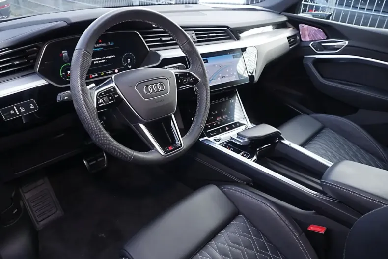 Audi Q8 din 2023 cu 48.817 km - oferta AUD183762 - foto 7