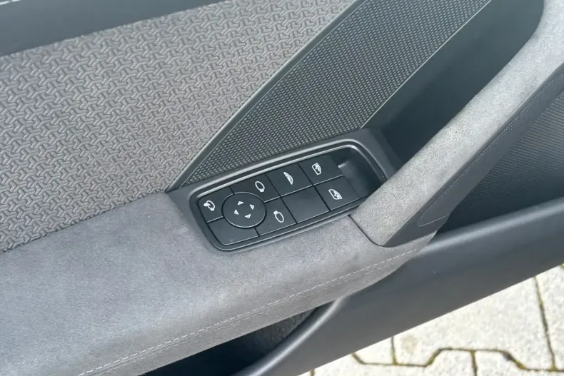 Porsche 911 din 2025 cu 15.000 km - oferta POR183763 - foto 19