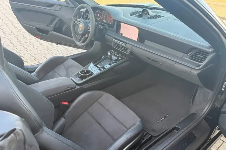 Porsche 911 din 2025 cu 15.000 km - oferta POR183763 - foto 28