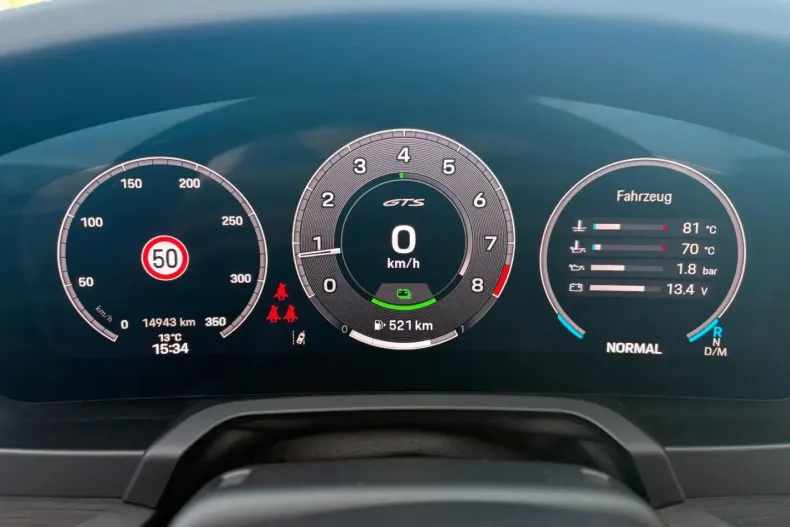 Porsche 911 din 2025 cu 15.000 km - oferta POR183763 - foto 34