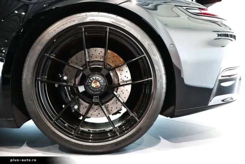 Porsche 911 din 2025 cu 9.750 km - oferta POR183764 - foto 12