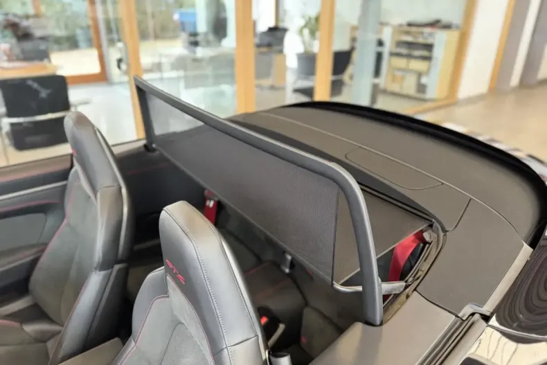 Porsche 992 din 2025 cu 2.000 km - oferta POR183766 - foto 24