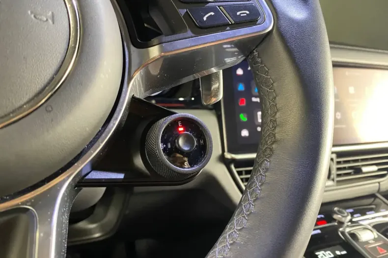 Porsche Cayenne din 2022 cu 35.900 km - oferta POR183769 - foto 16