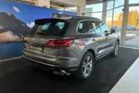 Volkswagen Touareg din 2022 cu 32.530 km - oferta VOL183770 - foto 6