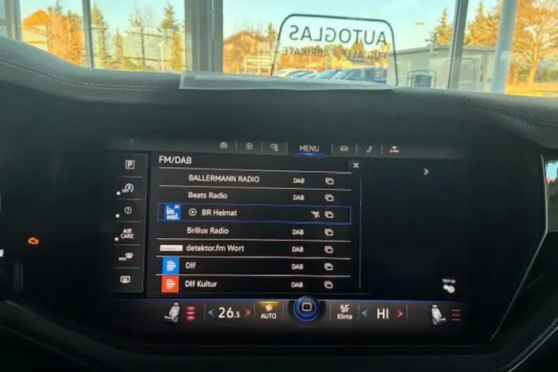 Volkswagen Touareg din 2022 cu 32.530 km - oferta VOL183770 - foto 14