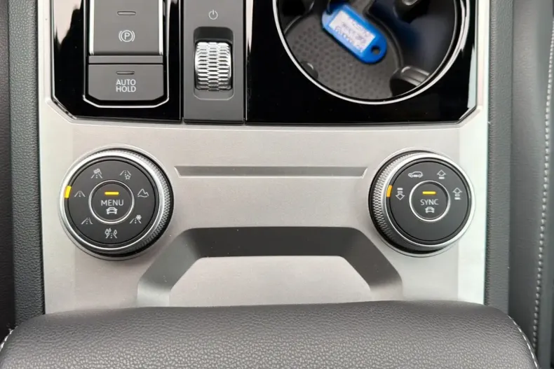 Volkswagen Touareg din 2021 cu 54.120 km - oferta VOL183771 - foto 18