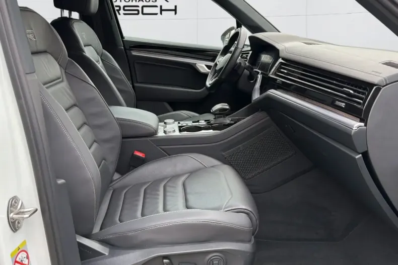 Volkswagen Touareg din 2021 cu 54.120 km - oferta VOL183771 - foto 19