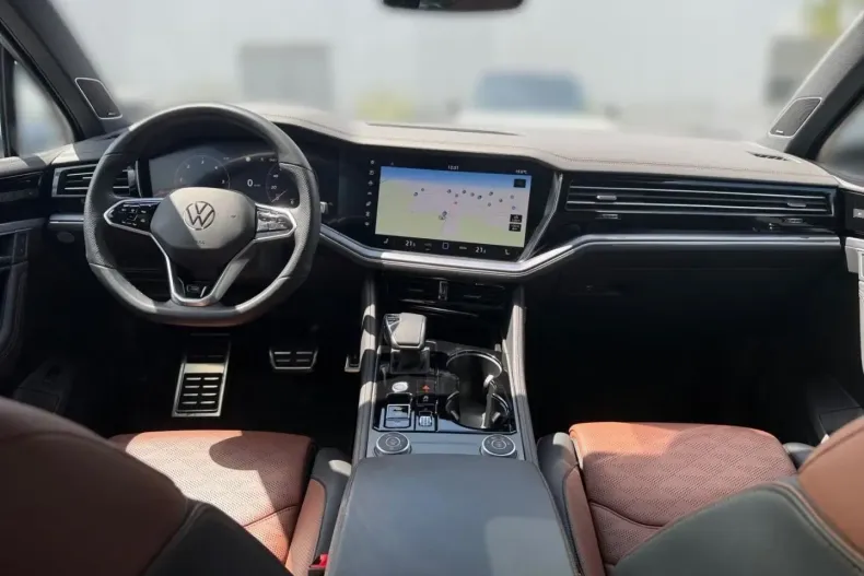 Volkswagen Touareg din 2023 cu 32.500 km - oferta VOL183772 - foto 20