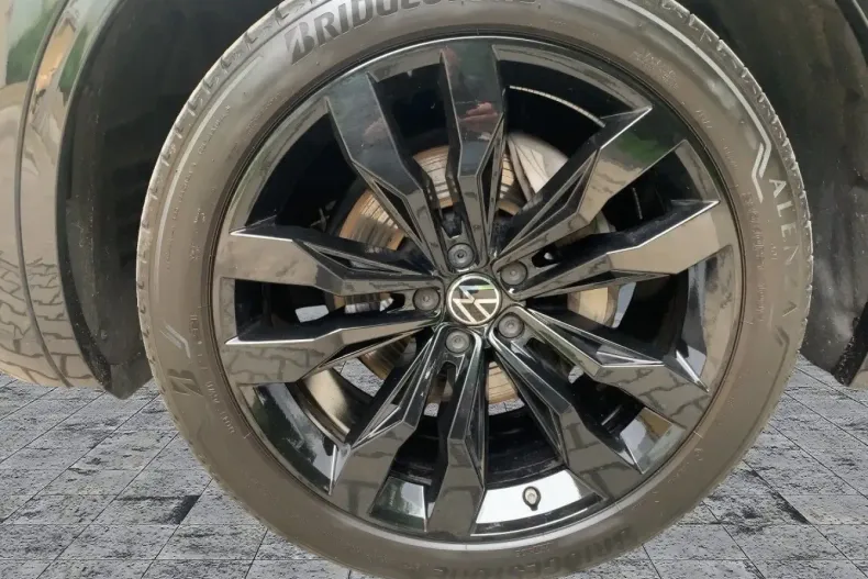 Volkswagen Touareg din 2021 cu 51.730 km - oferta VOL183773 - foto 7