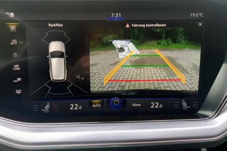 Volkswagen Touareg din 2021 cu 51.730 km - oferta VOL183773 - foto 18