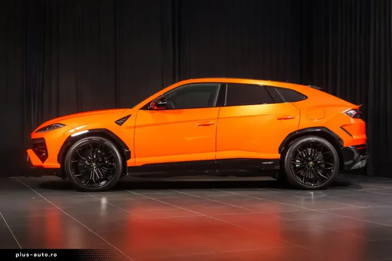Lamborghini Urus din 2025 cu 6.500 km - oferta LAM183774 - foto 2