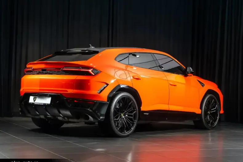 Lamborghini Urus din 2025 cu 6.500 km - oferta LAM183774 - foto 3