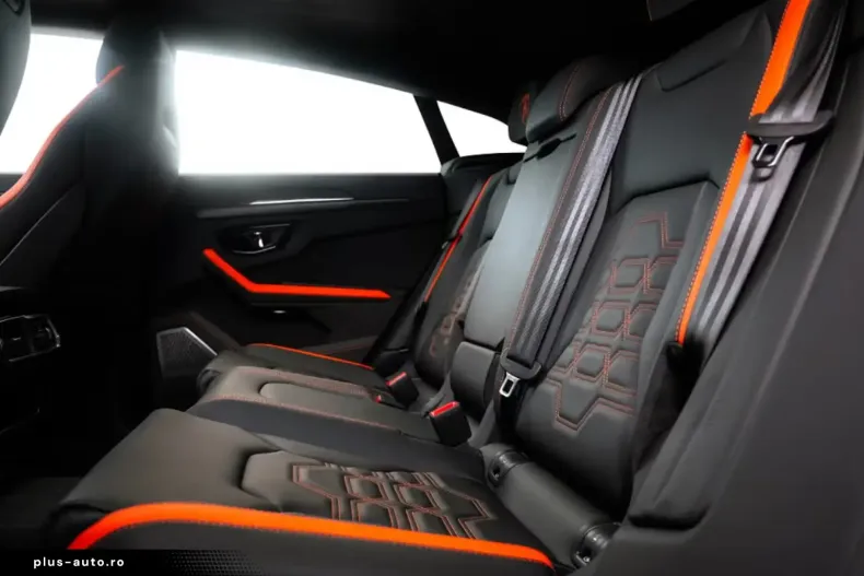 Lamborghini Urus din 2025 cu 6.500 km - oferta LAM183774 - foto 9