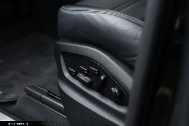 Porsche Cayenne din 2022 cu 30.765 km - oferta POR183775 - foto 22