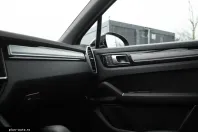 Porsche Cayenne din 2022 cu 30.765 km - oferta POR183775 - foto 26