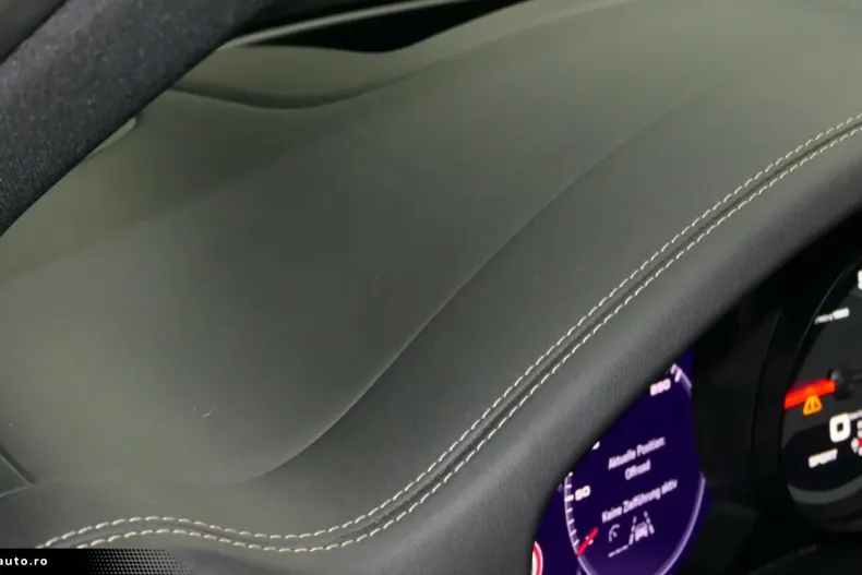 Porsche Cayenne din 2022 cu 72.000 km - oferta POR183776 - foto 24