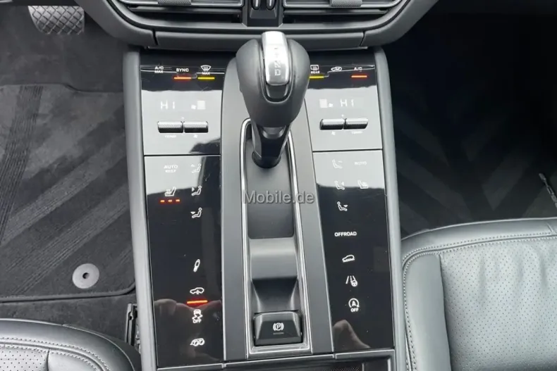 Porsche Macan din 2023 cu 39.993 km - oferta POR183779 - foto 12