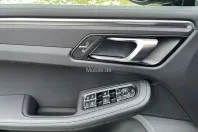 Porsche Macan din 2023 cu 39.993 km - oferta POR183779 - foto 16