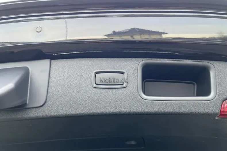 Porsche Macan din 2023 cu 39.993 km - oferta POR183779 - foto 17