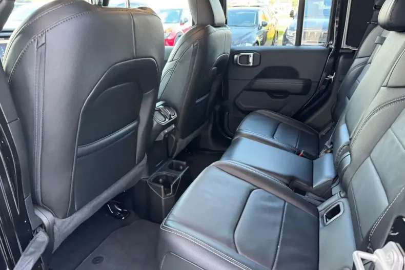 Jeep Gladiator din 2024 cu 17.200 km - oferta JEE183787 - foto 23