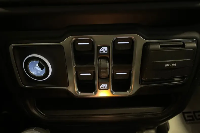 Jeep Gladiator din 2021 cu 68.890 km - oferta JEE183790 - foto 7