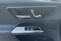 Mercedes-Benz GLC 300 (Clasa GLC) din 2024 cu 7.883 km - oferta MER183792 - foto 13