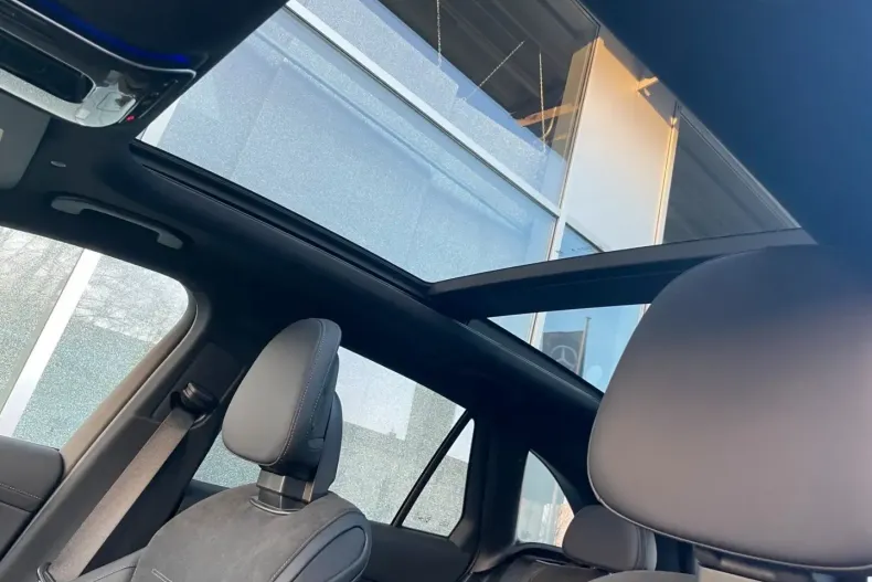 Mercedes-Benz GLC 300 (Clasa GLC) din 2024 cu 7.883 km - oferta MER183792 - foto 20