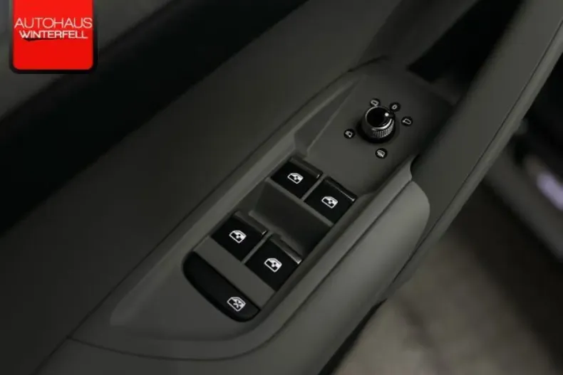 Audi Q5 din 2023 cu 44.415 km - oferta AUD183807 - foto 33