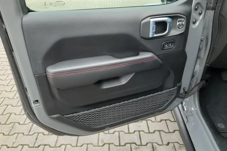 Jeep Wrangler din 2022 cu 62.517 km - oferta JEE183809 - foto 7