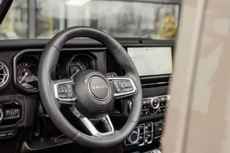 Jeep Wrangler din 2025 cu 15.074 km - oferta JEE183810 - foto 9