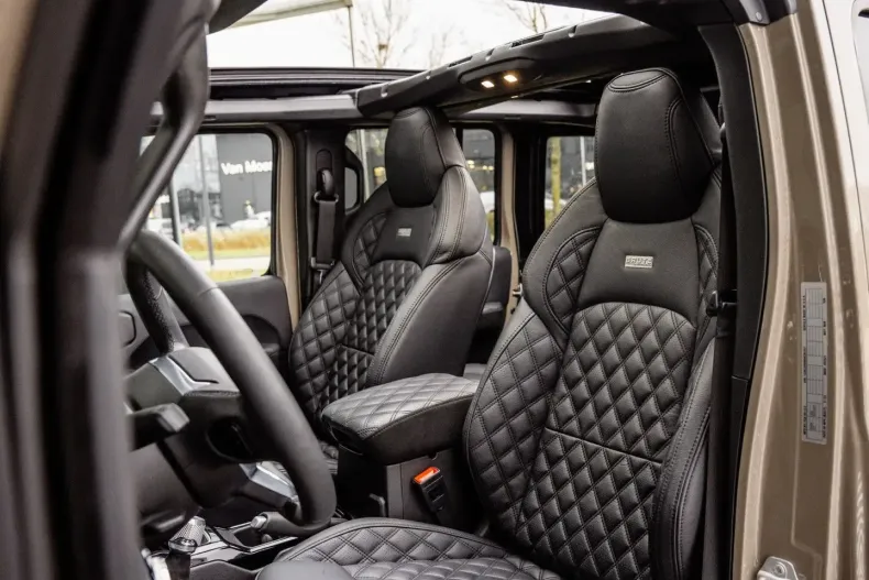 Jeep Wrangler din 2025 cu 15.074 km - oferta JEE183810 - foto 13