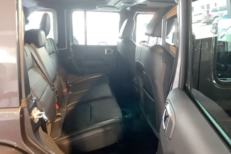 Jeep Wrangler din 2022 cu 25.000 km - oferta JEE183815 - foto 12