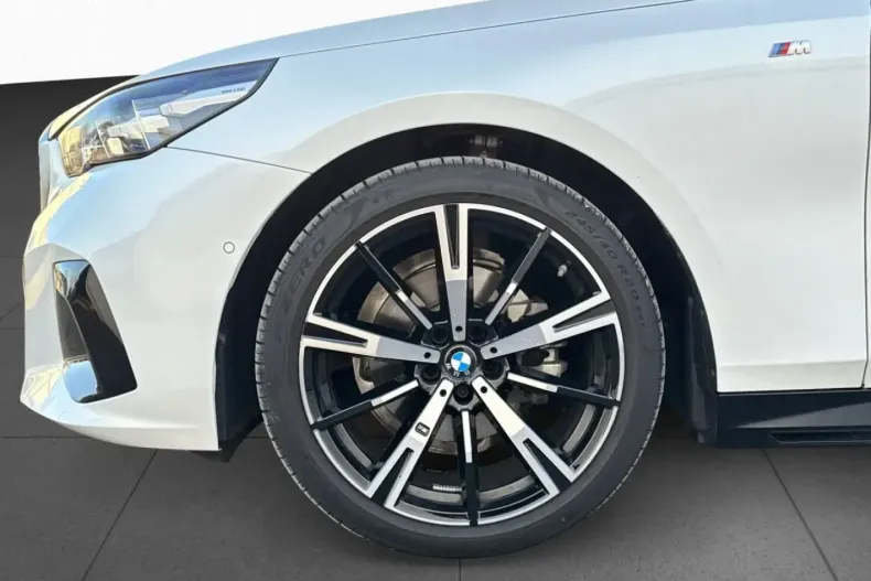 BMW 520 (Seria 5) din 2025 cu 24.949 km - oferta BMW183822 - foto 13