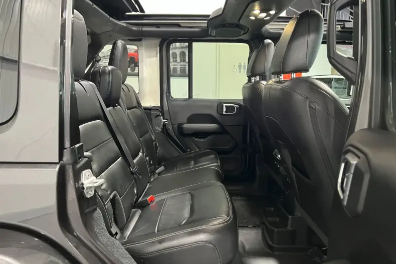 Jeep Wrangler din 2022 cu 70.000 km - oferta JEE183824 - foto 16