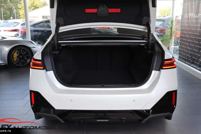 BMW 540 (Seria 5) din 2025 cu 7.900 km - oferta BMW183827 - foto 7