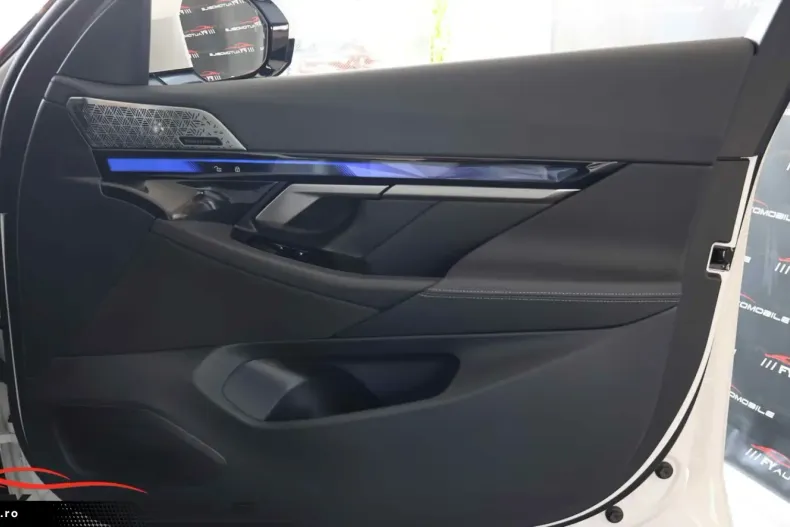 BMW 540 (Seria 5) din 2025 cu 7.900 km - oferta BMW183827 - foto 32