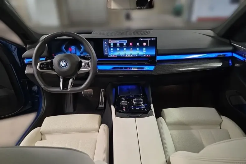 BMW 550 (Seria 5) din 2024 cu 17.122 km - oferta BMW183829 - foto 1